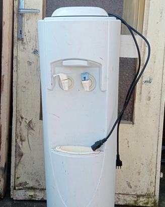 Refrigeratore acqua - frigorifero 