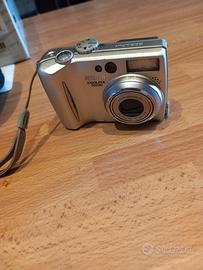 MACCHINA FOTOGRAFICA J