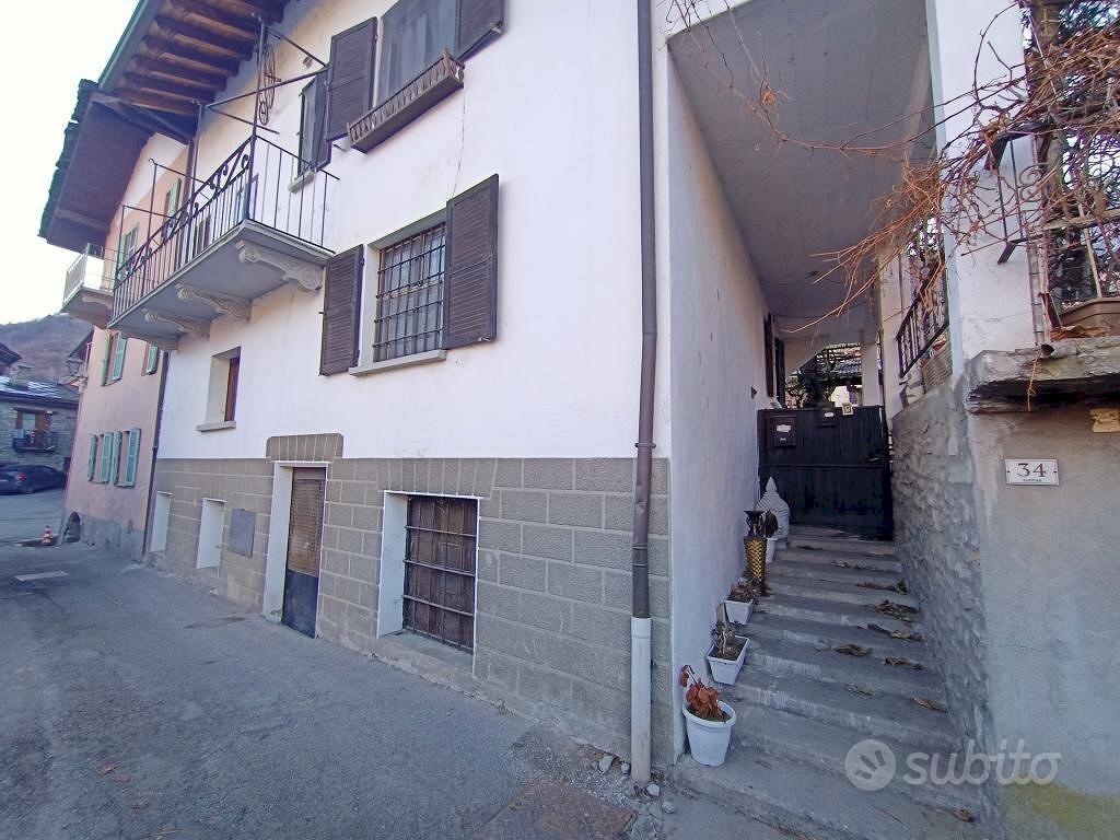 Appartamento – Saint-Marcel, Zona industriale - Vista 2