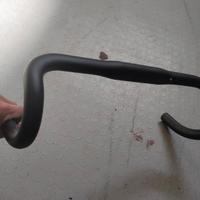 Manubrio e Pipa Deda per bici da corsa