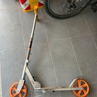Monopattino