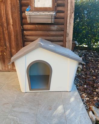 Cuccia cane da esterno taglia media