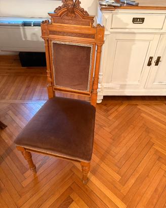 Sedia in legno