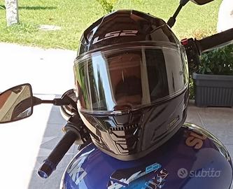 casco motociclista