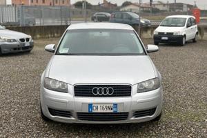 Audi A3 - 1,6 Benzina (Neopatentati)