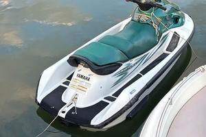 Yamaha waverunner 700