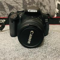 Reflex canon 600d schermo LCD orientabile