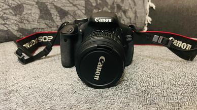 Reflex canon 600d schermo LCD orientabile