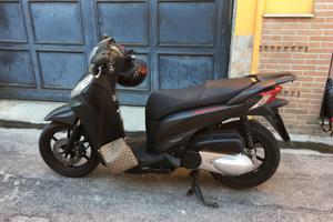 Sh 300i sport