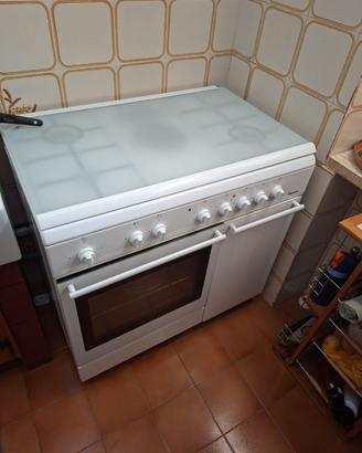 cucian 4 fuochi a gas
