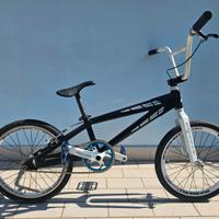 bici BMX race