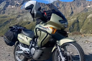 Honda transalp 650