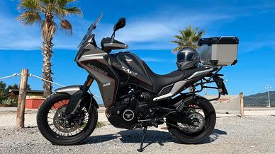 Moto Morini X-CAPE 649 del 2024