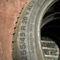 Gomme invernali continental 255/45 R20