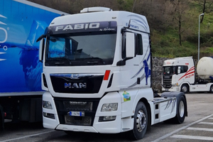 Man tgx 480 2017 euro 6 con vasca menci da 42 mq