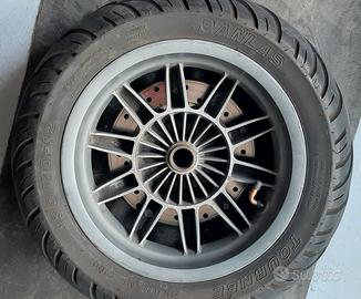 Ruota posteriore completa Mp3 250i.e. 2006