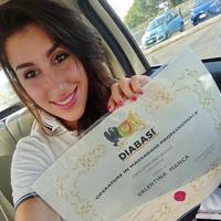 Massage therapist esperta