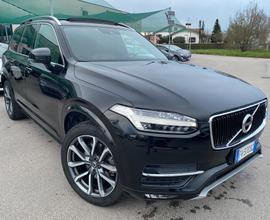 Volvo XC90 D5 AWD Geartronic 7 posti Momentum