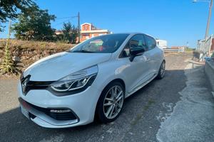 Renault clio rs IV Trophy edc 220cv