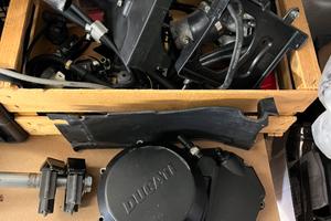 Ricambi proveniente da Monster 695