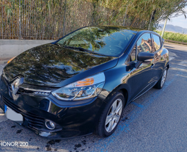 RENAULT Clio 4ª serie - 2014