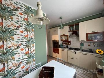 BILOCALE RISTRUTTURATO E ARREDATO CON TERRA