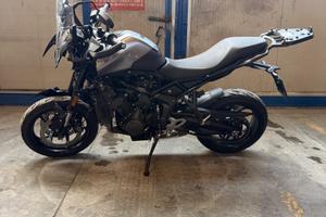 TRIUMPH TIGER SPORT 660 incidentata