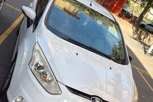 Ford B Max titanium 2016