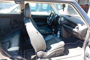 automobile Mini Cooper Club Man 