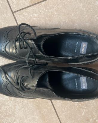 Scarpe bata