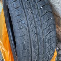 Quattro gomme invernali 225 50 R17