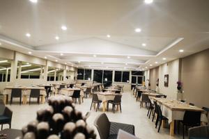Ristorante - Pizzeria - Pool Garden chiavi in mano