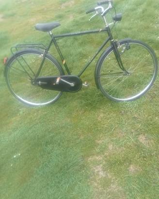 Bicicletta city bike uomo nera Airola Milano epoca