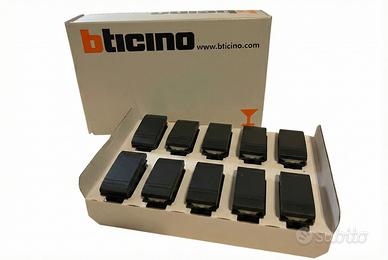 Kit 10 Interruttori BTicino Living Light L4001N