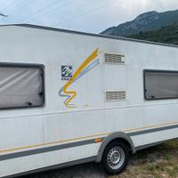 Roulotte knaus sudwind