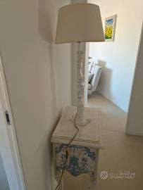  comodini e lampada