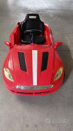 Auto elettrica per bambini