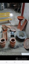 Vasi in terracotta e plastica