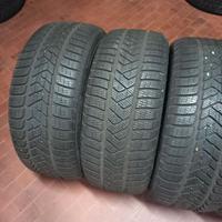 Gomme 225 40 18  INVERNALI 