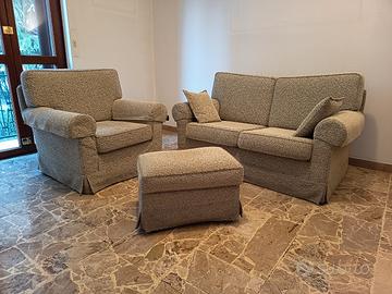 Poltrona con poggiapiedi , Divano due posti