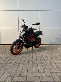 KTM 125 Duke
