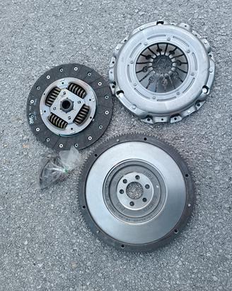 kit frizione con volano Valeo 835050