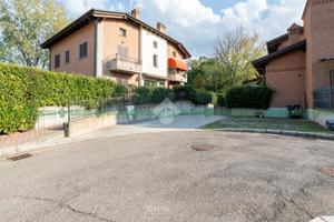 2 LOCALI A VALSAMOGGIA