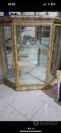Vetrina arredamento come nuova