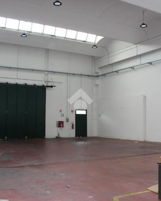 CAPANNONE A SETTIMO MILANESE