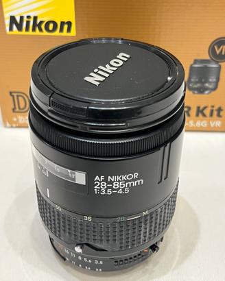 Nikon zoom ottico  28-85