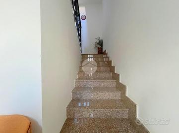 5 LOCALI A NARDÒ