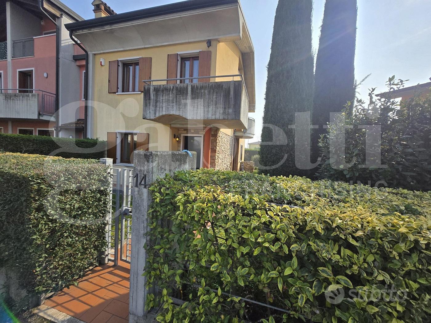 Villa o villino Villafranca di Verona