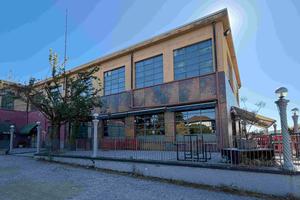 Immobile commerciale di mq.700, posto al p.1°