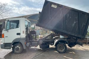 Scarrabile con rullo e 3 casse come nuovo